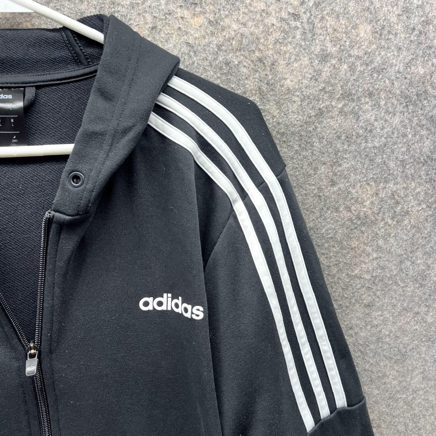 Adidas VINTAGE Adidas Sweater Men Large Jacket Black Full Zip Hoodie Polyester Athletic Track Size US L / EU 52-54 / 3 - 4 Thumbnail