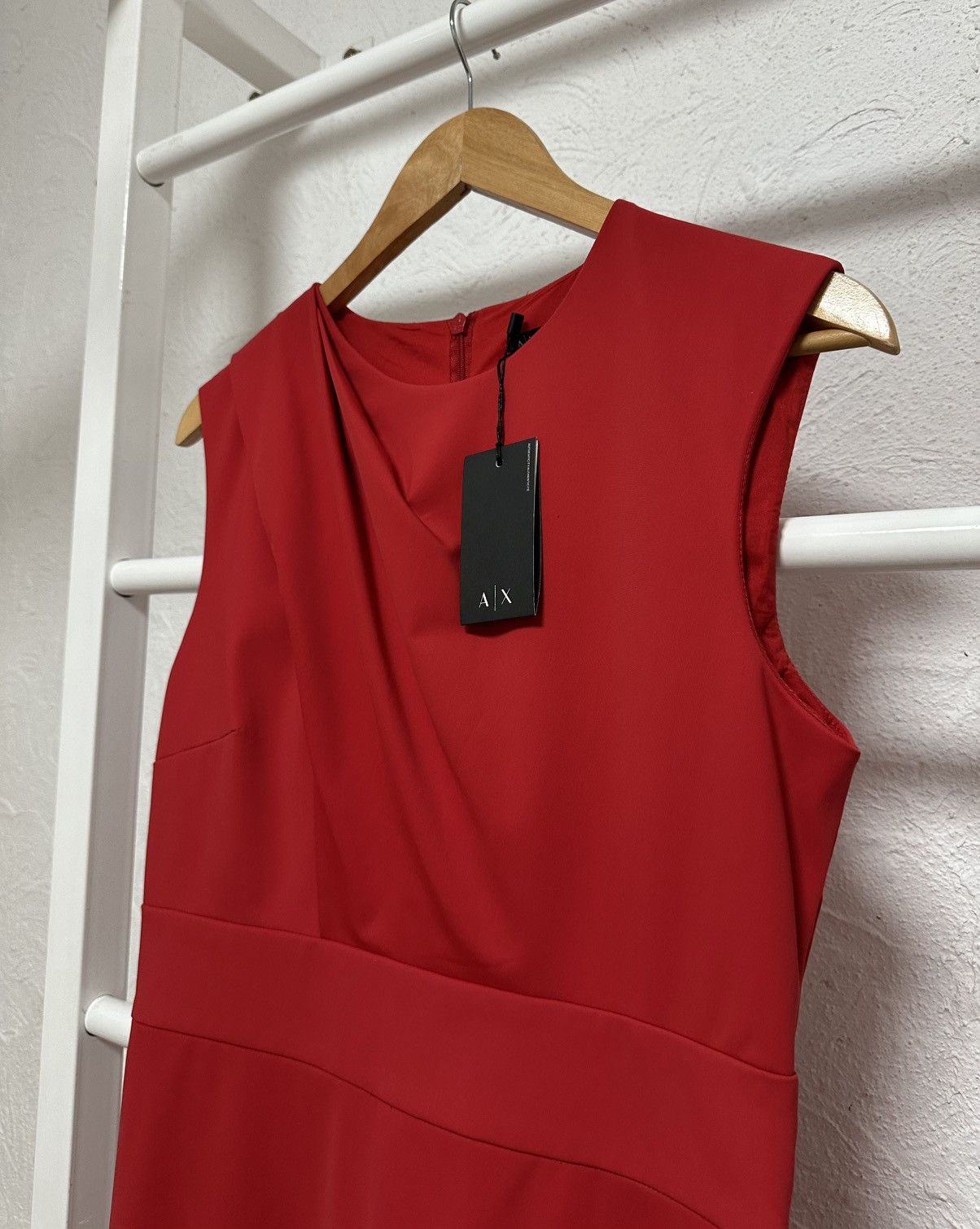 Armani Exchange Armani Exchange Women’s Red Dress Size M Elegant Knee-Length Size M / US 6-8 / IT 42-44 - 2 Thumbnail