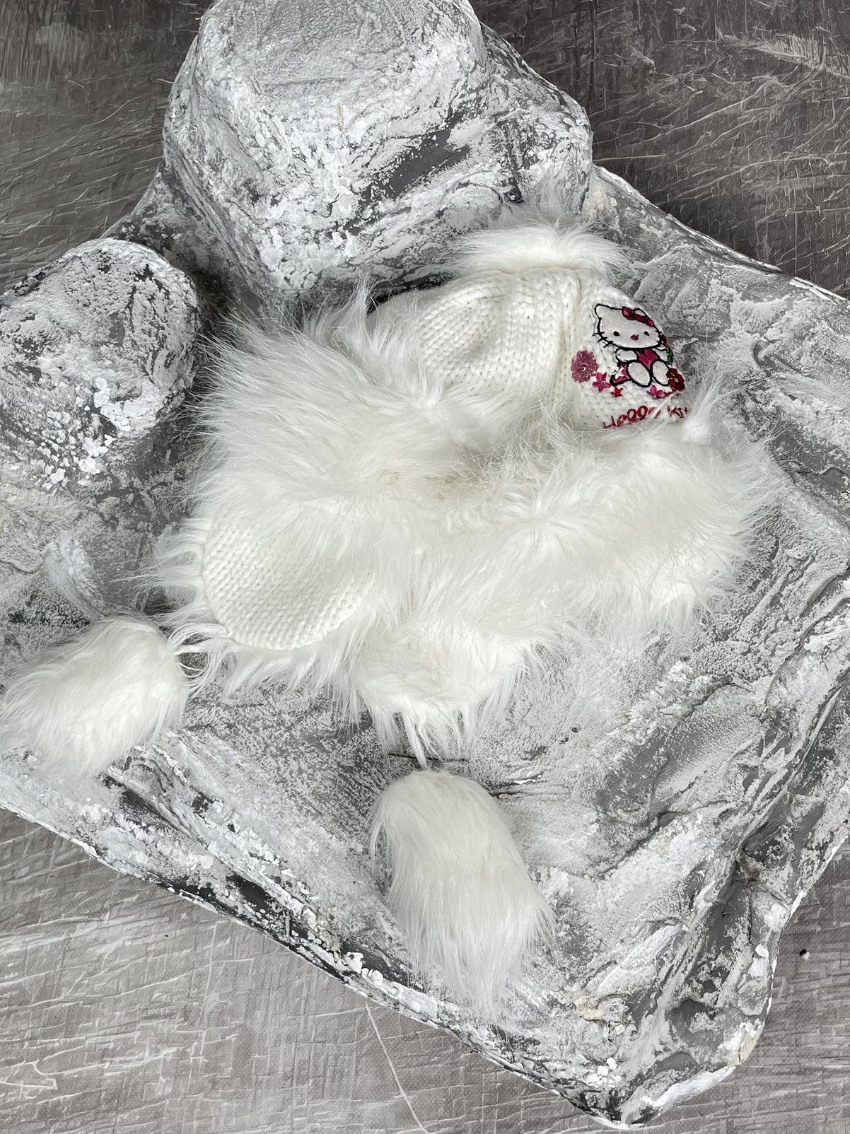 Hysteric Glamour Vintage Y2K Hello Kitty Ushanka Fur Hat Hysteric Glamour Vib Size ONE SIZE - 6 Thumbnail