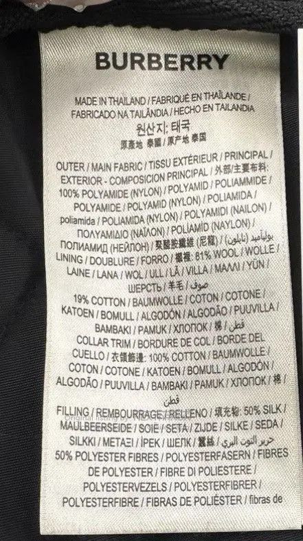 Burberry Black Quilted Jacket with Red Emblem - XXS. Size US XXS / EU 40 - 9 Thumbnail