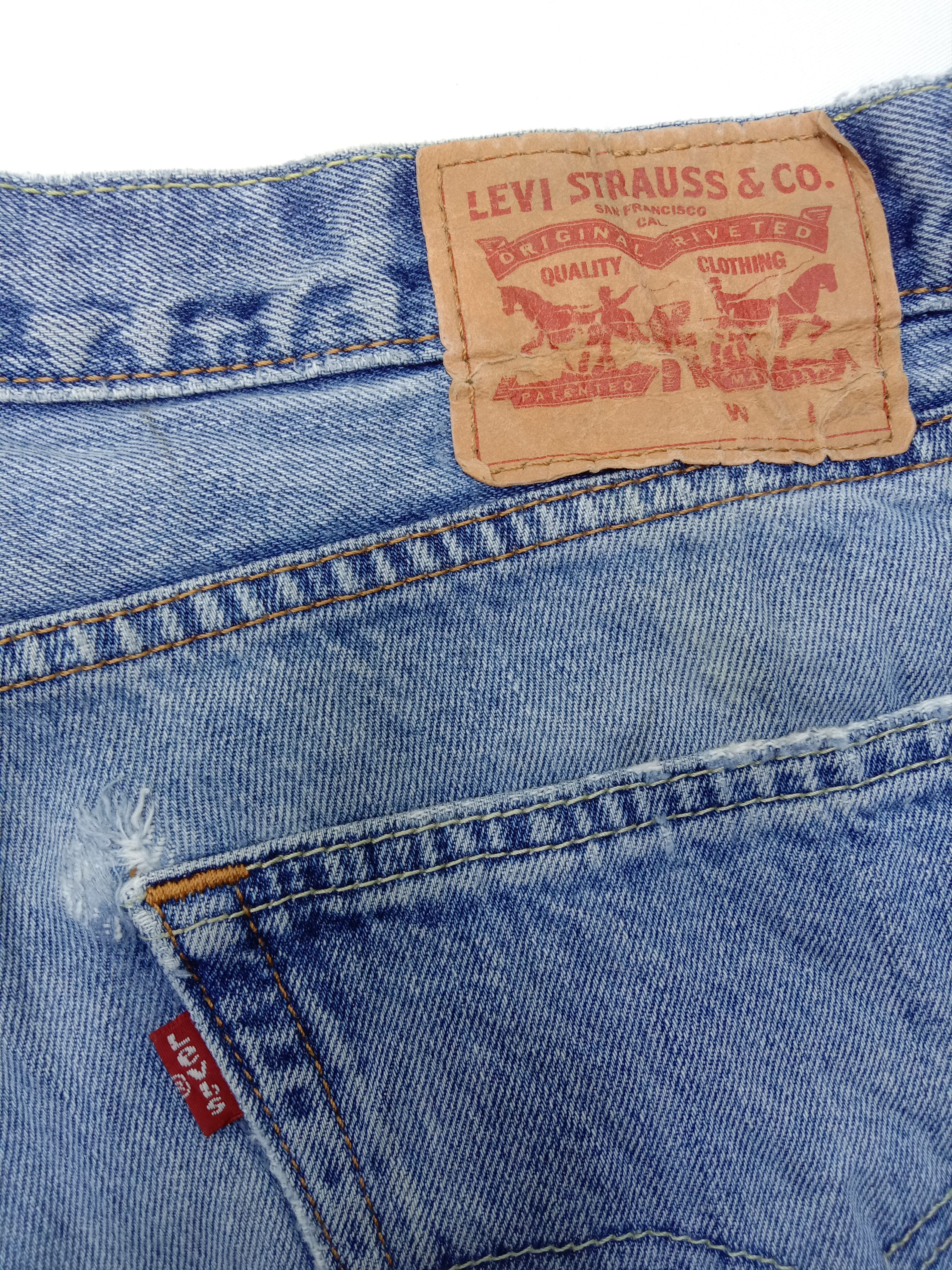 Levi's Vintage Levi's 505 Jeans Blue Wash Regular Fit Denim Size US 35 - 12 Thumbnail