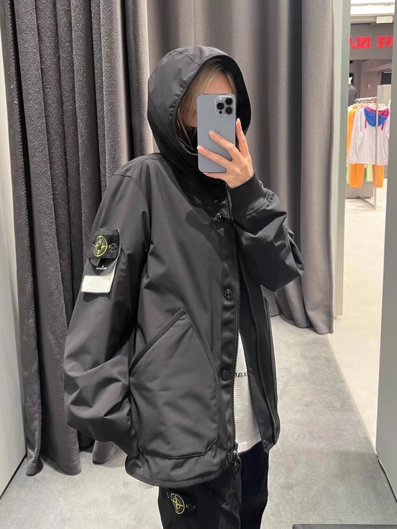 Stone Island Stone Island 23FW Ghost Puffer Softshell Jacket XL Worn 2x Size US XL / EU 56 / 4 - 1 Thumbnail