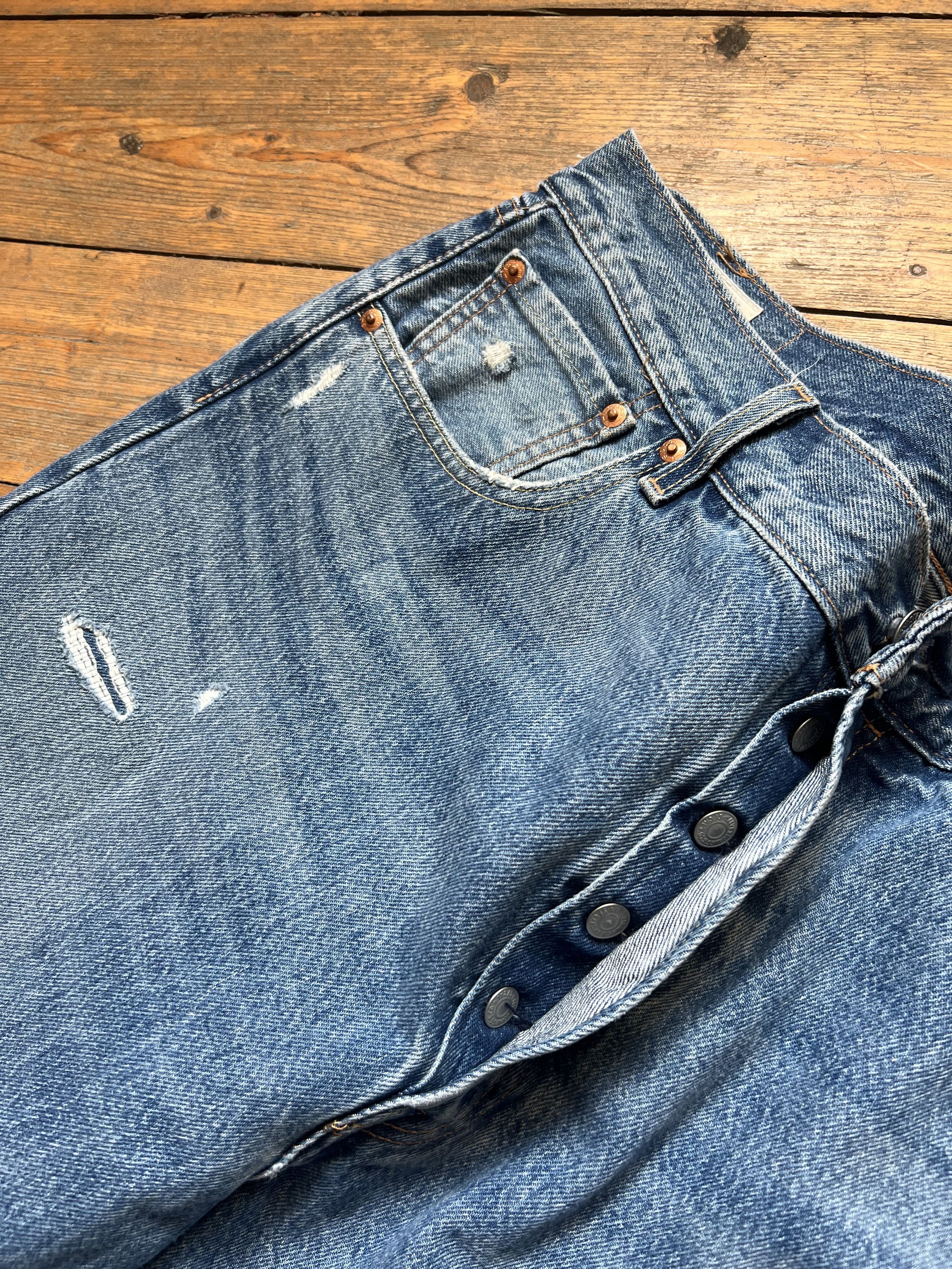 Levi's Vintage Clothing Levis Distressed 501 93 Baggie Relaxed Fit Denim Jeans pants Size US 36 / EU 52 - 6 Thumbnail