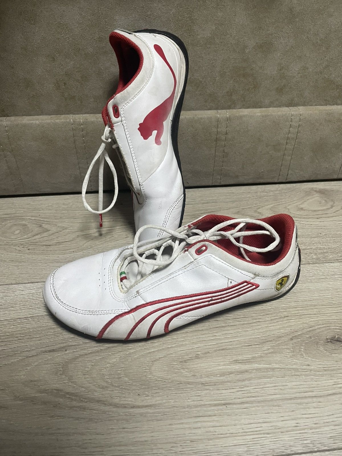 Vintage 00S Puma Ferrari Speed Cat F1 Red Leather Shoes in White, Men's (Size 7.5)