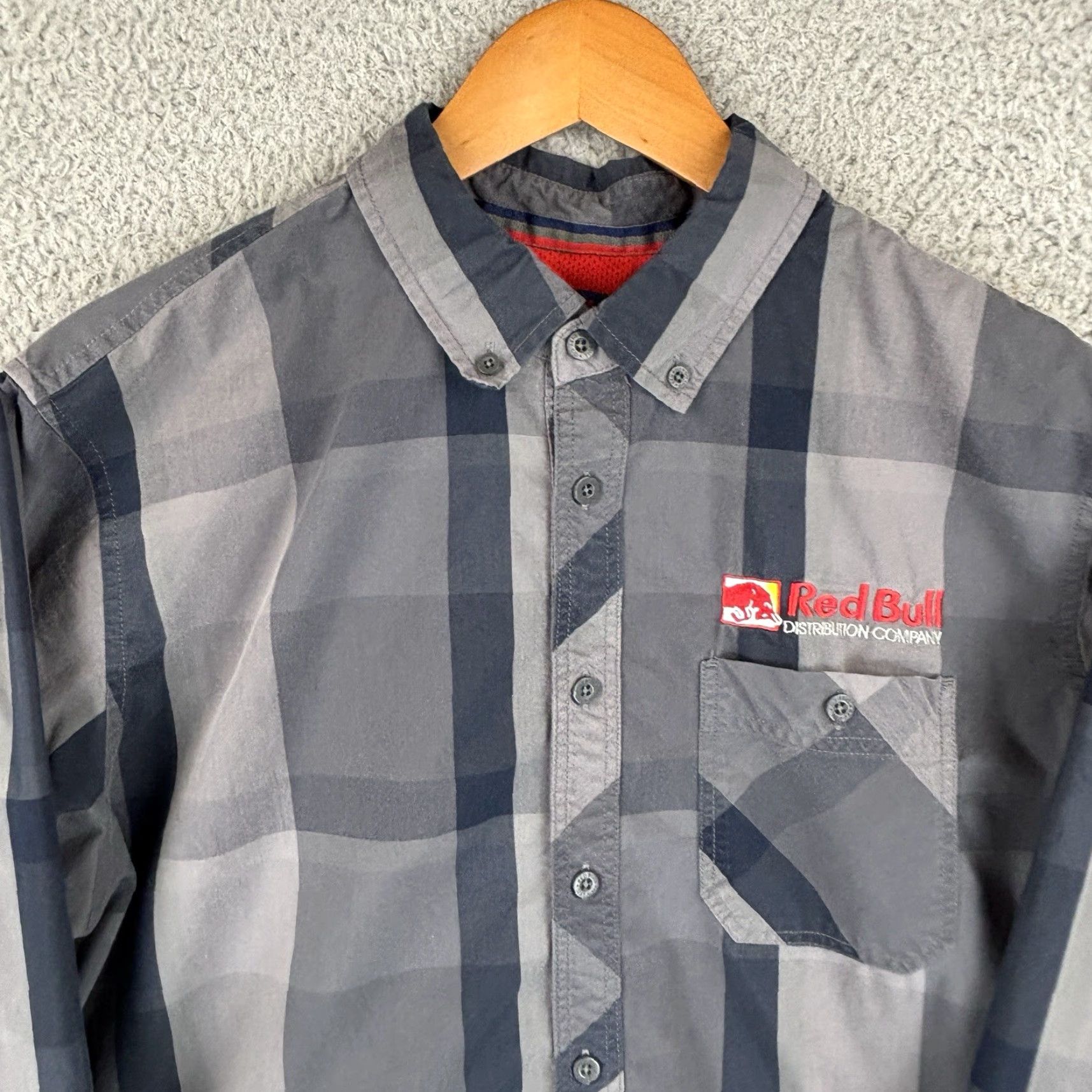 Vintage Red Bull Shirt Mens Large Gray Plaid Button-Down Long Sleeve Size US L / EU 52-54 / 3 - 2 Thumbnail