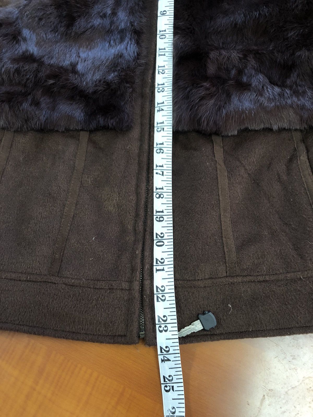 Chanel Chanel Faux Fur Jacket Size M / US 6-8 / IT 42-44 - 22 Thumbnail