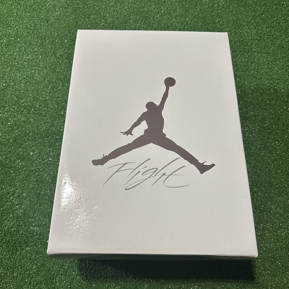 A Ma Maniere × Jordan Brand Air Jordan 3 Retro SP A Ma Maniere Raised By Women Size 9.5M Size US 9.5 / EU 42-43 - 13 Thumbnail