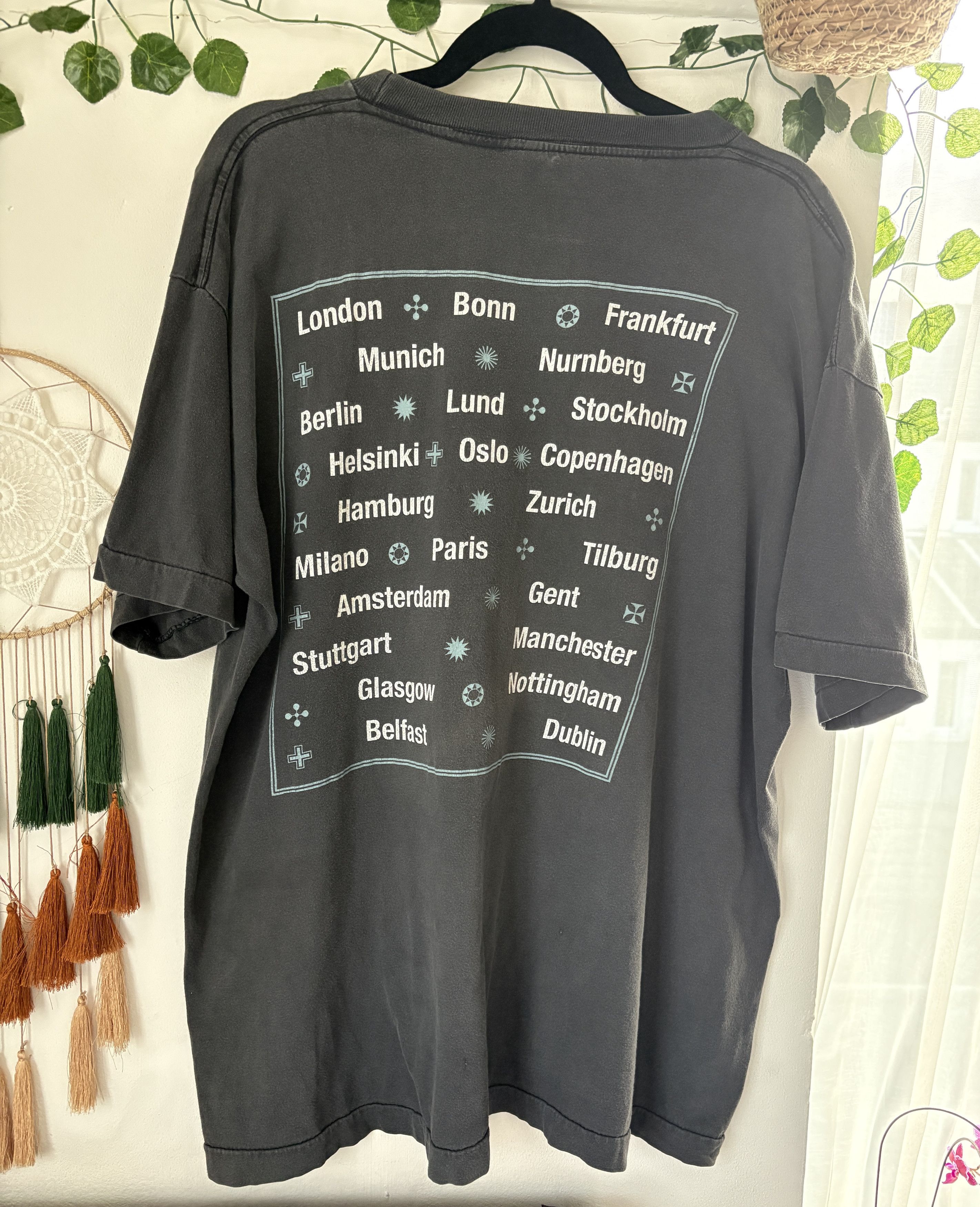 Band Tees Rare 90’s Vintage Alice in Chains X-Ray European Tour Shirt Size US XL / EU 56 / 4 - 7 Thumbnail