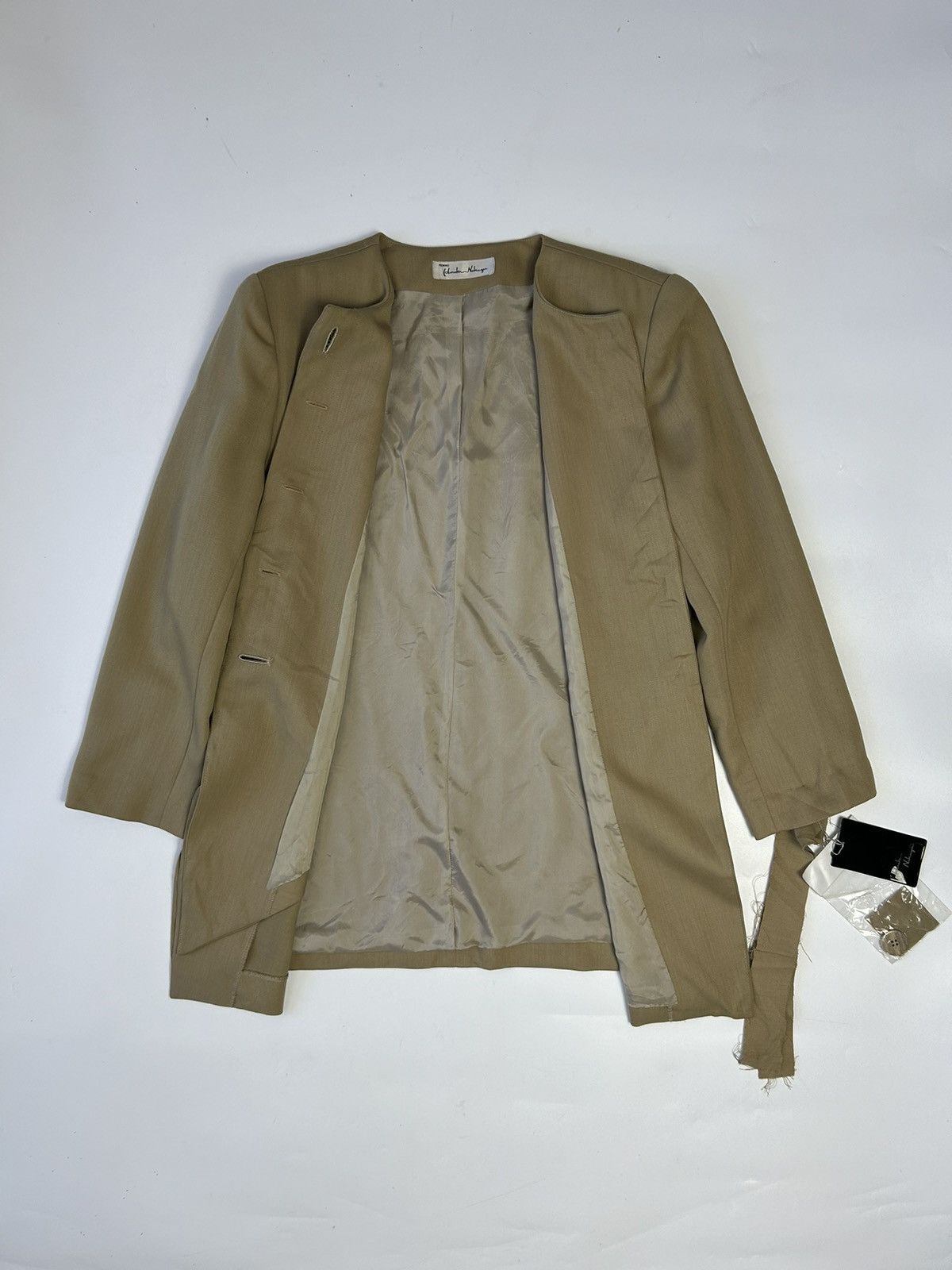 Japanese Brand FEMME BY NAKAYA BUTTON UP STYLE BLOUSE Size ONE SIZE - 2 Thumbnail