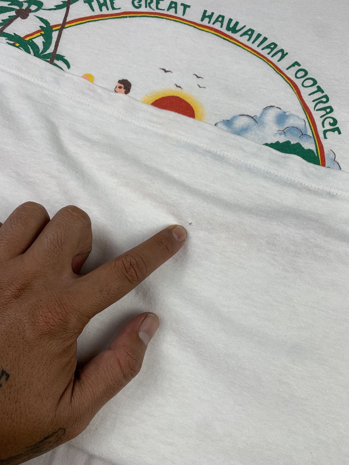 Nike 2000s Nike White Vintage Hawaiian Running Event Tee Size US L / EU 52-54 / 3 - 8 Thumbnail
