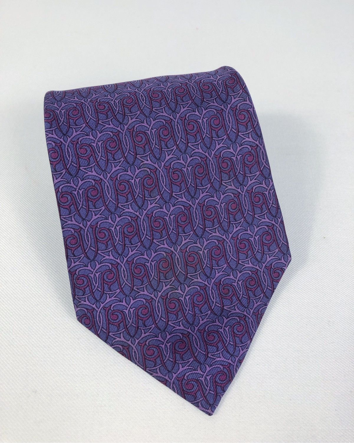 image of Hermes Silk Tie Made In France in Purple, Men's