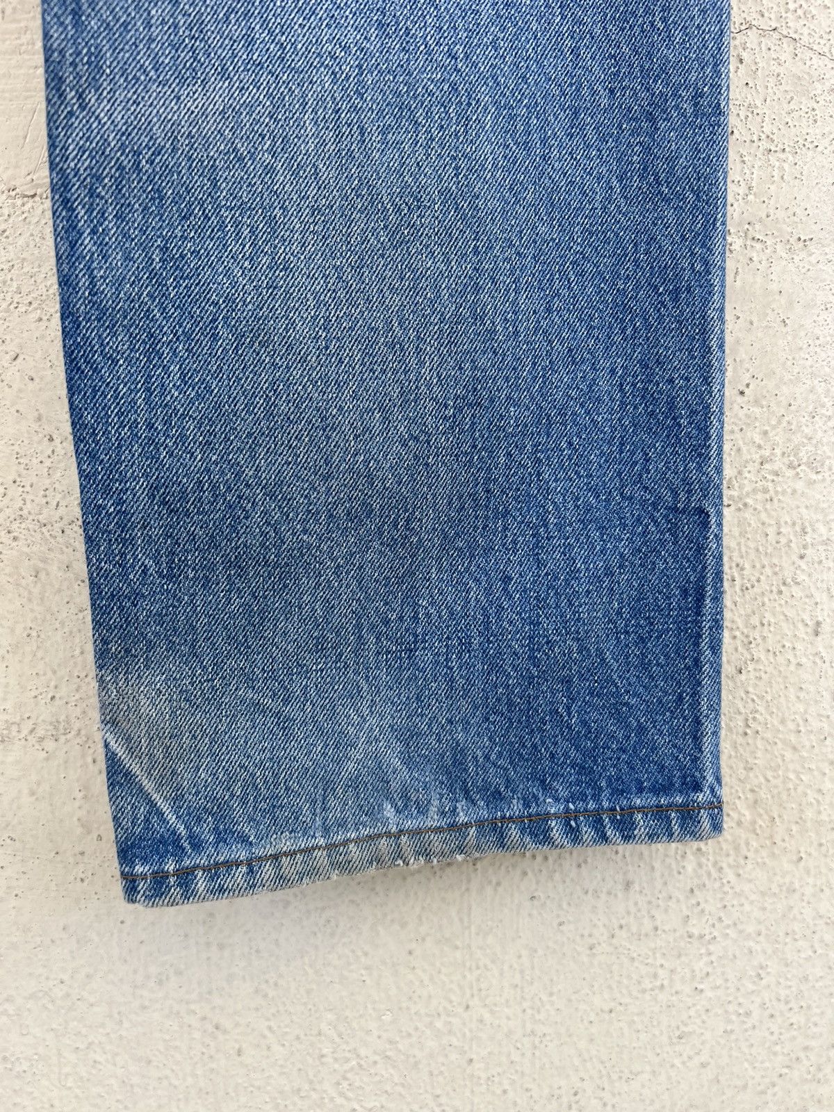 Levi's Vintage 80s Levi’s 501 Distressed Faded Blue Denim Jeans Size US 30 / EU 46 - 21 Thumbnail