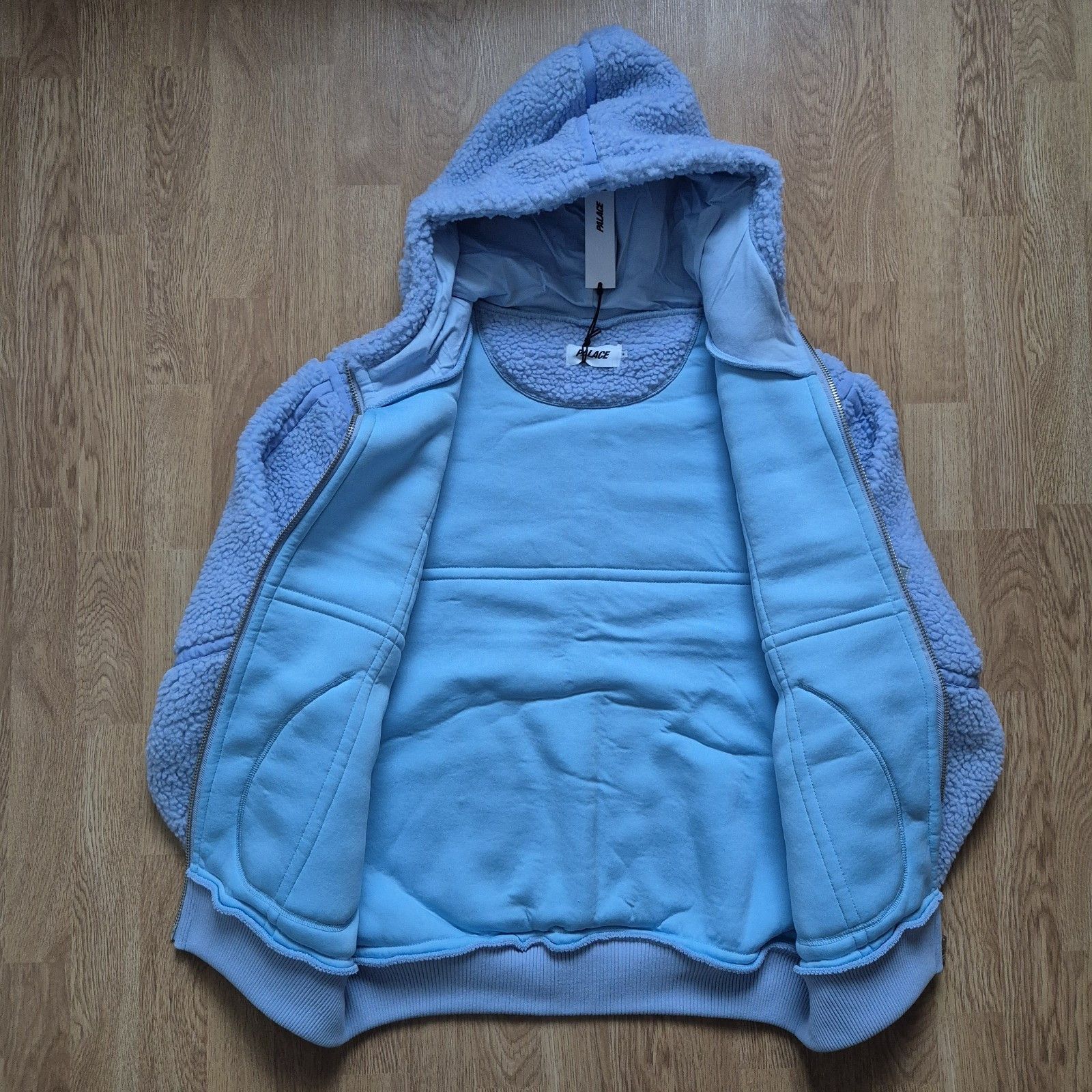 Palace Palace Sherpa Hooded Jacket Light Blue Medium Brand New FW22 Size US M / EU 48-50 / 2 - 2 Thumbnail