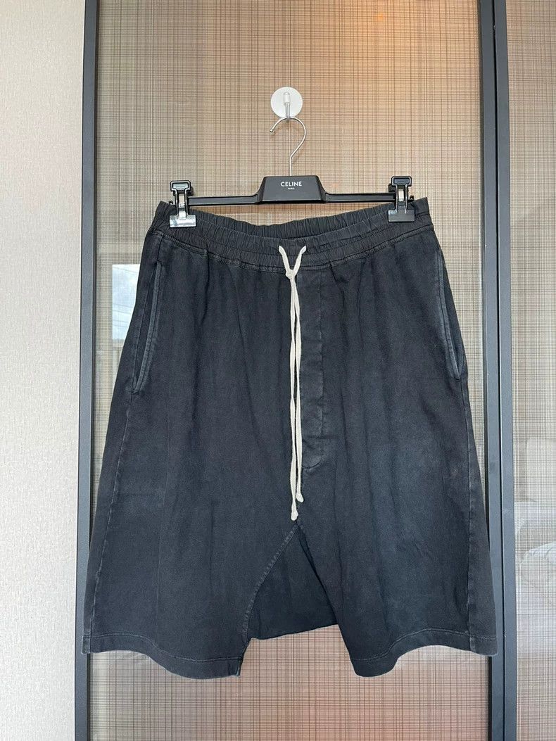 Rick Owens Men's Black Casual Shorts- DMC