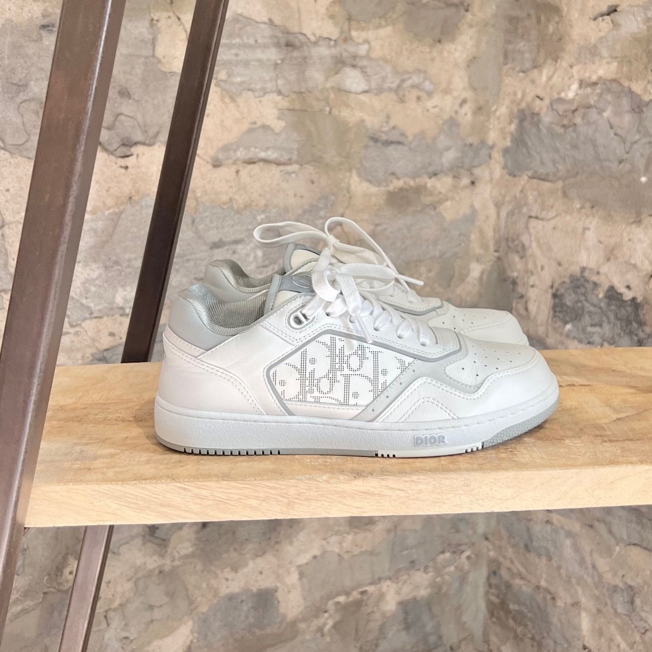 Dior Dior B27 White Grey Oblique Leather Low Top Sneakers Size US 7 / EU 40 - 3 Thumbnail