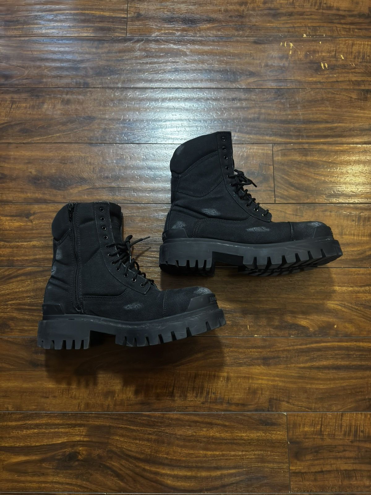 Balenciaga Balenciaga Strike Boots Size US 10 / EU 43 - 1 Thumbnail