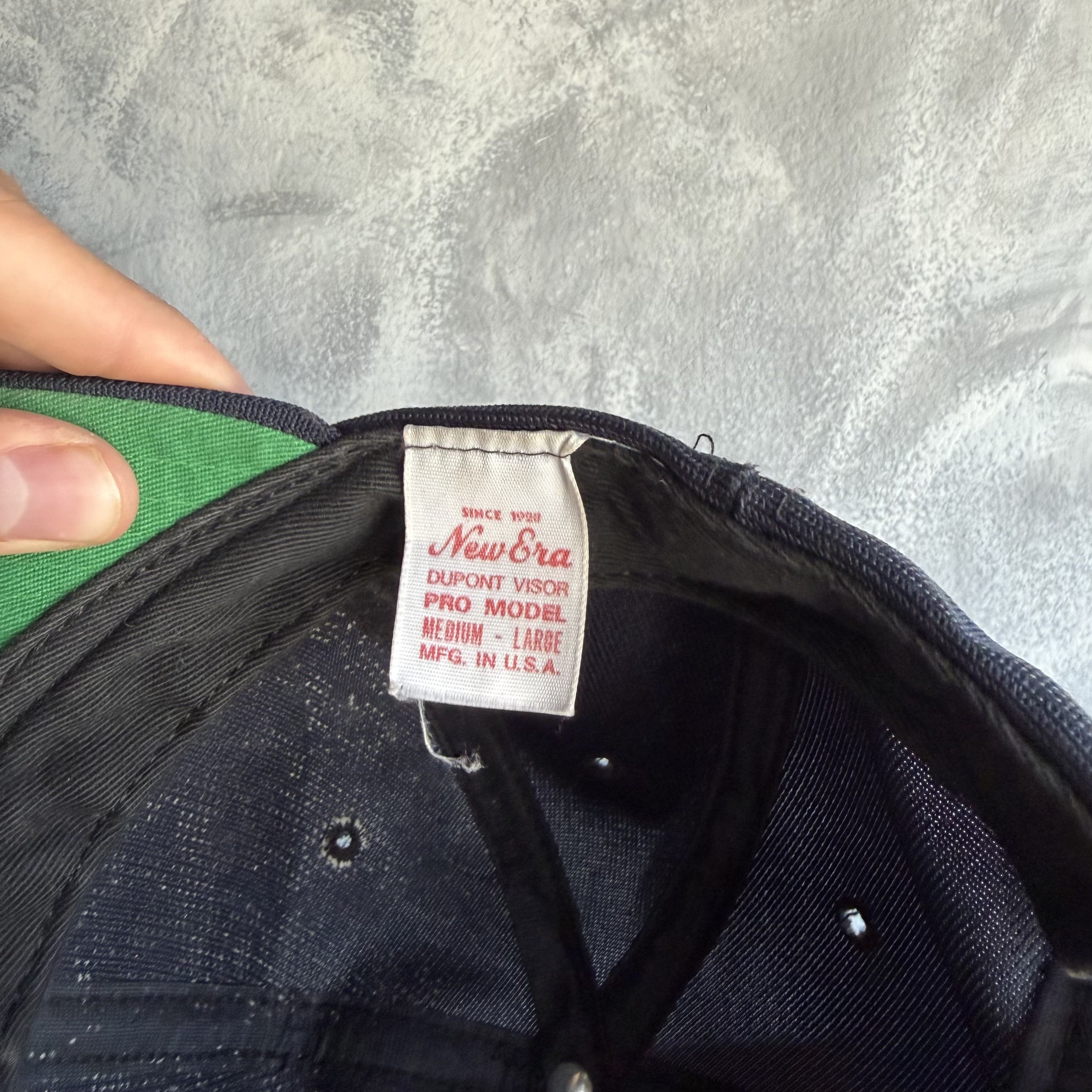 New Era Vtg USS ESSEX LHD 2 NAVY SHIP HAT Cap USA New Era Snapback Size ONE SIZE - 3 Thumbnail