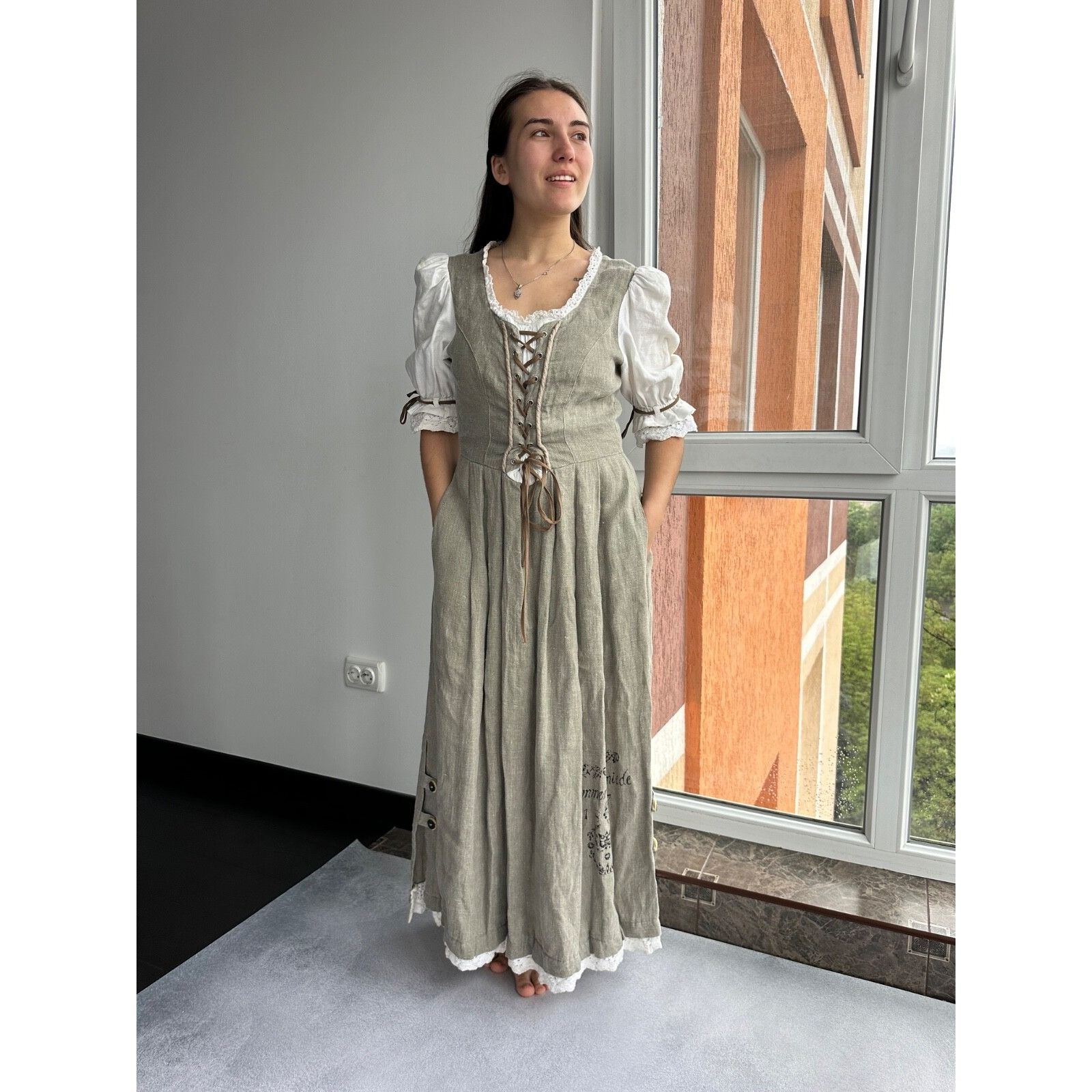 Vintage VTG Hammerschmid Bavarian Austria Style Linen Woman Folk Lon Size M / US 6-8 / IT 42-44 - 1 Thumbnail
