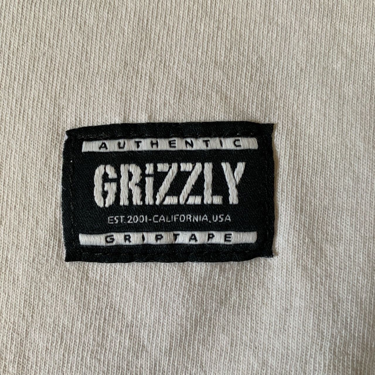 Grizzly Griptape Y2K Mac Dre x Grizzly Griptape Hyphy shirt size S Size US S / EU 44-46 / 1 - 3 Thumbnail