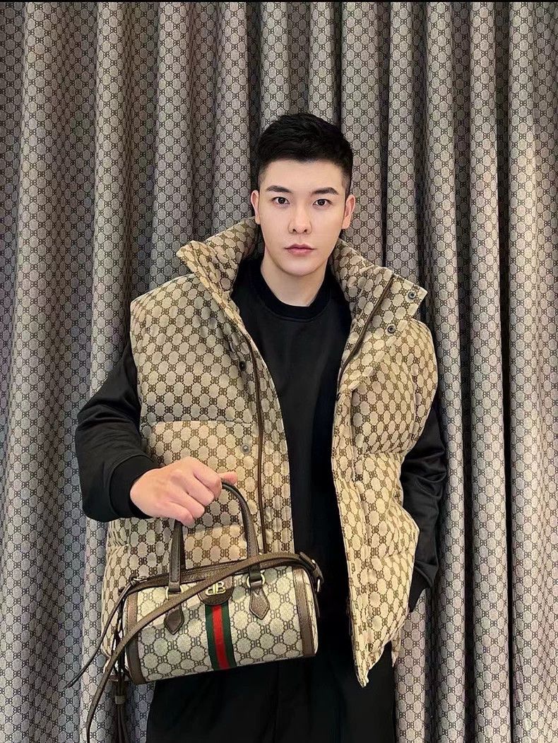 Balenciaga Balenciaga Khaki Old Flower BB Full Print Hooded Down Waist Size XXS / US 00 / IT 34 - 6 Thumbnail
