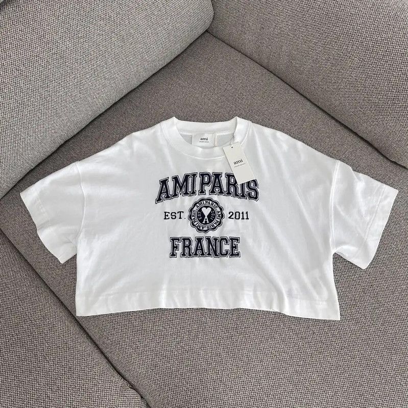 AMI AMI White Cotton Cropped T-Shirt for Women 0089 Size M / US 6-8 / IT 42-44 - 1 Thumbnail