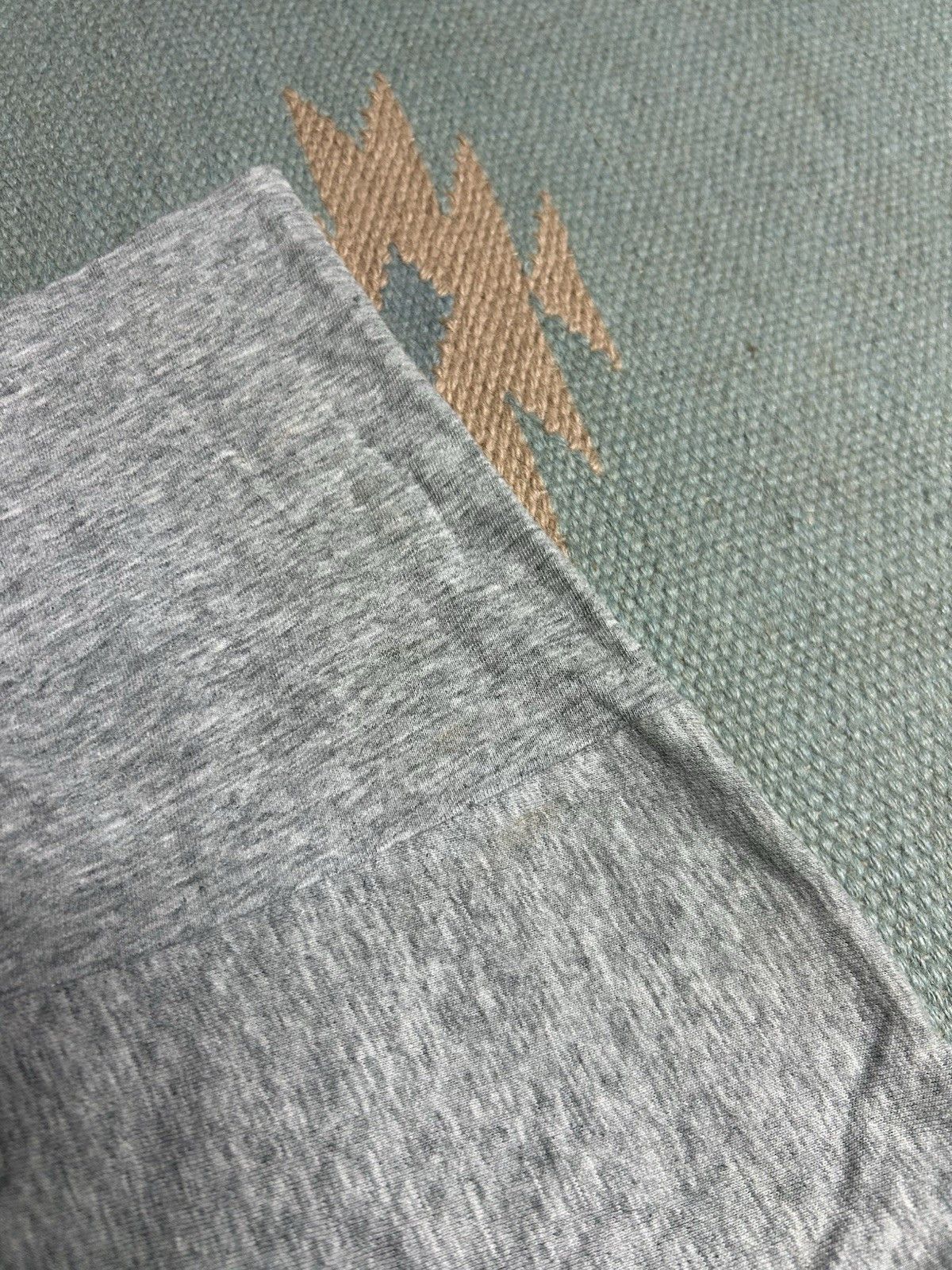 Vintage Vtg 90s pocket t shirt blank heather gray soft worn thin M/L Size US M / EU 48-50 / 2 - 5 Thumbnail