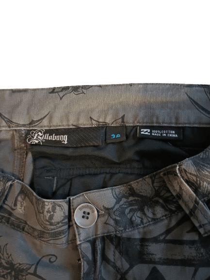 Billabong × Designer Billabong dagger tattoo cargo shorts Size US 32 / EU 48 - 9 Thumbnail