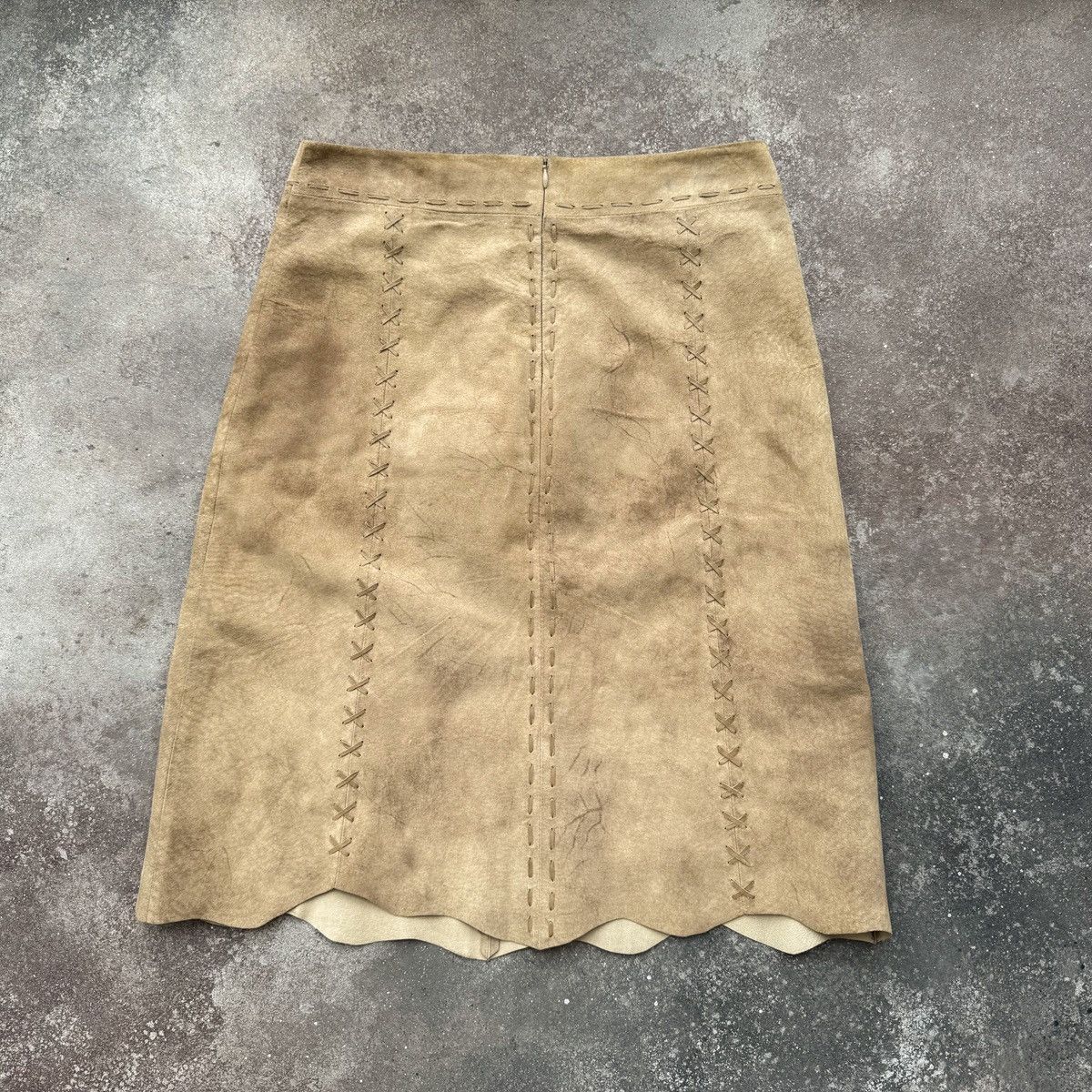 Morgan De Toi Moran de Toi Vintage Suede Leather Skirt (Bella Hadid owned) Size 26" / US 2 / IT 38 - 9 Thumbnail