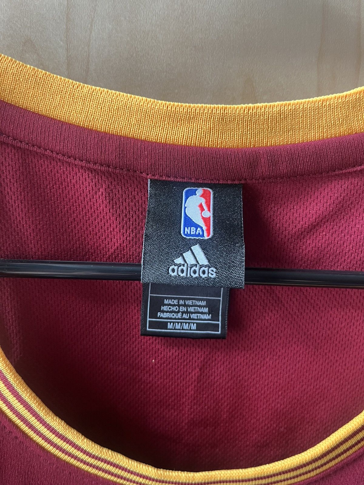 Adidas Cavs Jersey Size M / US 6-8 / IT 42-44 - 2 Thumbnail