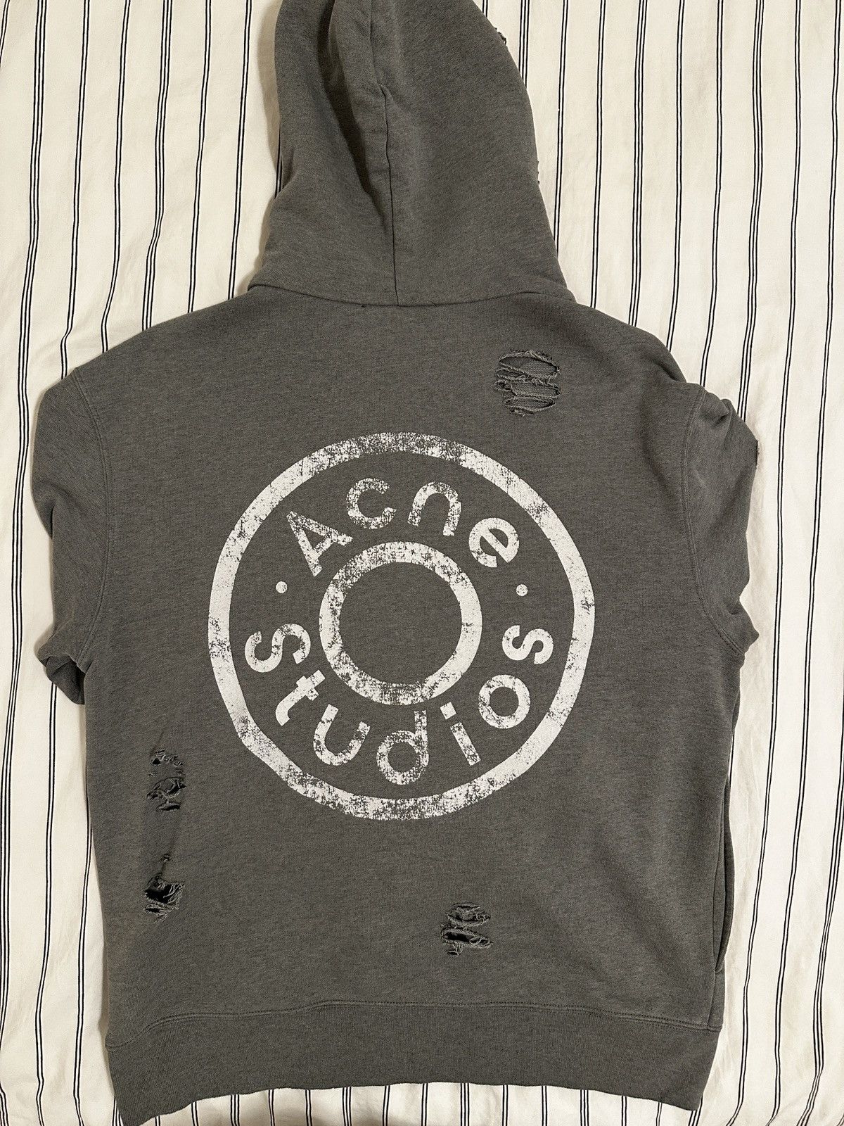 Acne Studios Acne Studios Distressed Logo Hoodie Size US M / EU 48-50 / 2 - 6 Thumbnail