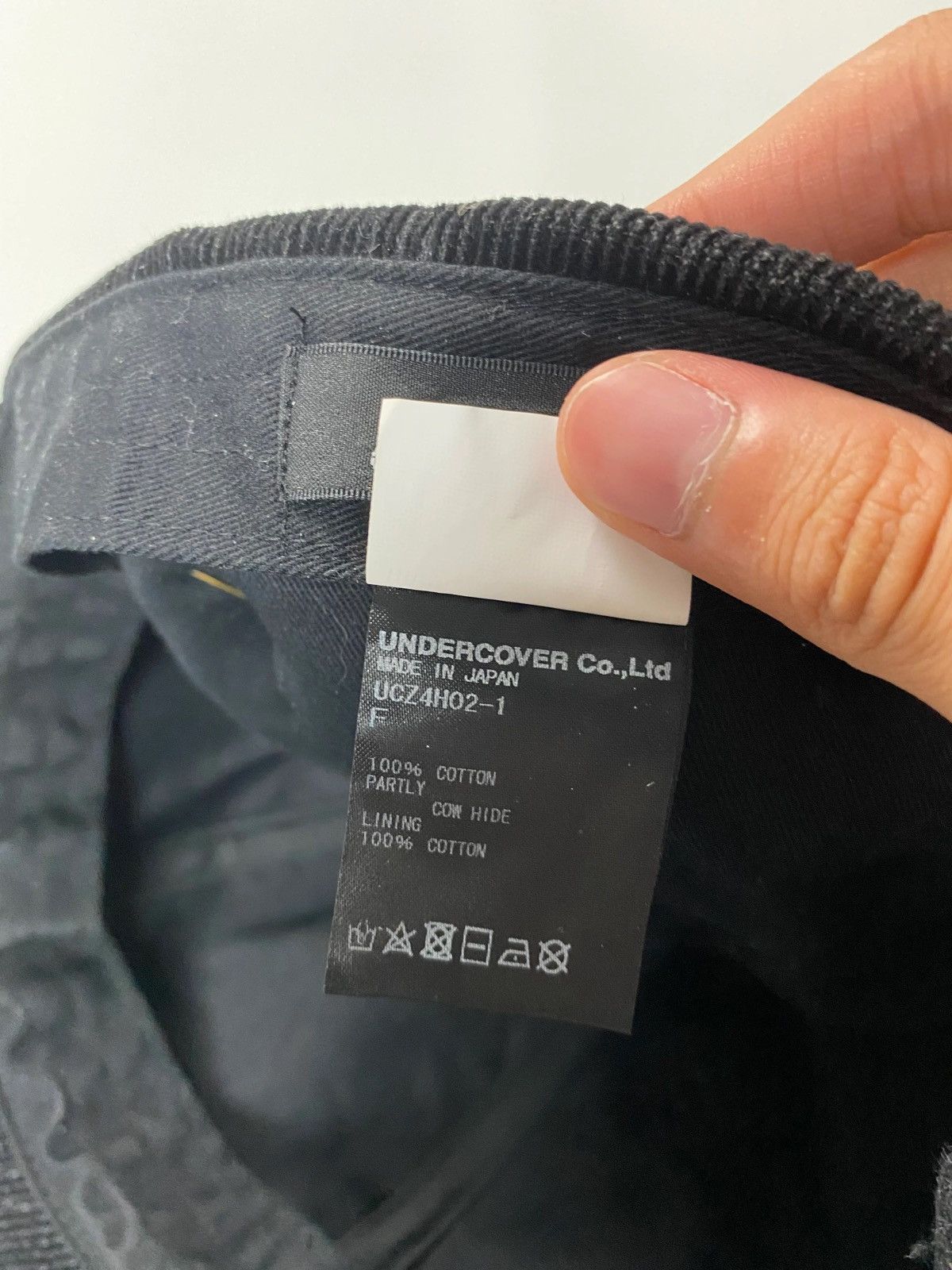 Undercover UNDERCOVER BUNNY HAT IN BLACK SZ:OS Size ONE SIZE - 9 Thumbnail