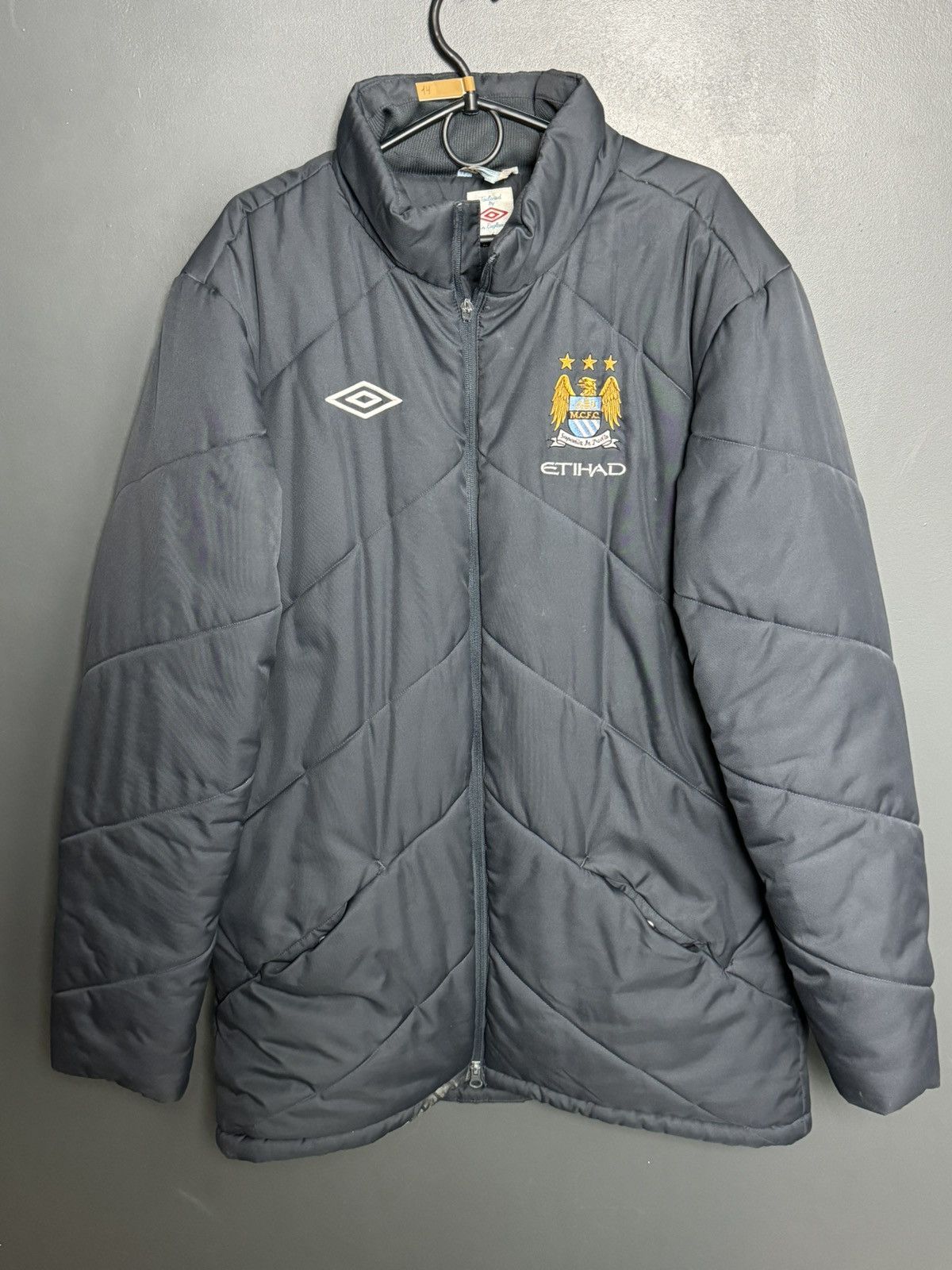 Umbro Manchester City Training Football Soccer Jacket Size US XL / EU 56 / 4 - 1 Thumbnail