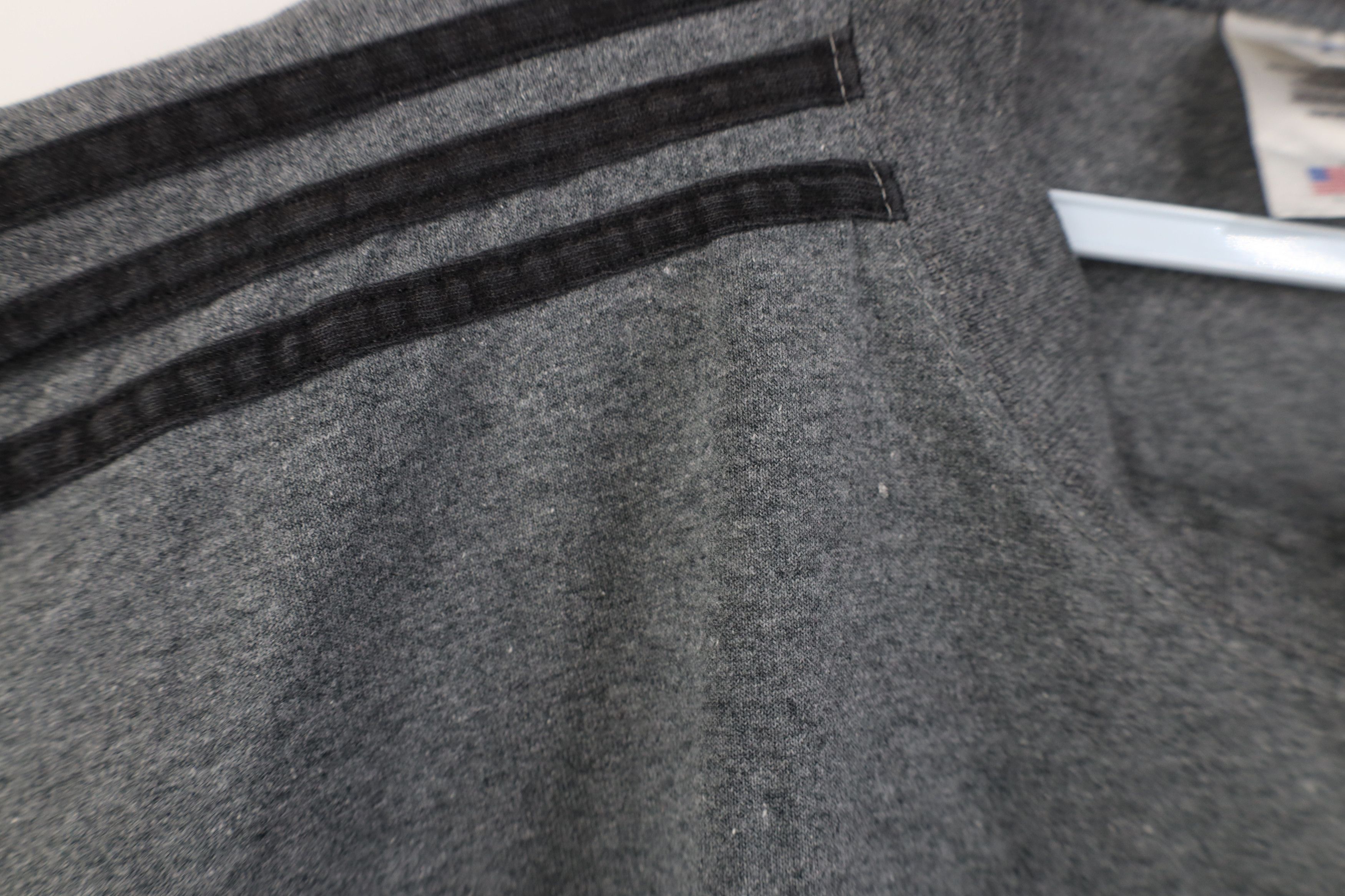 Adidas Vintage 90s Adidas Spell Out Striped T-Shirt Gray USA Size US L / EU 52-54 / 3 - 6 Thumbnail