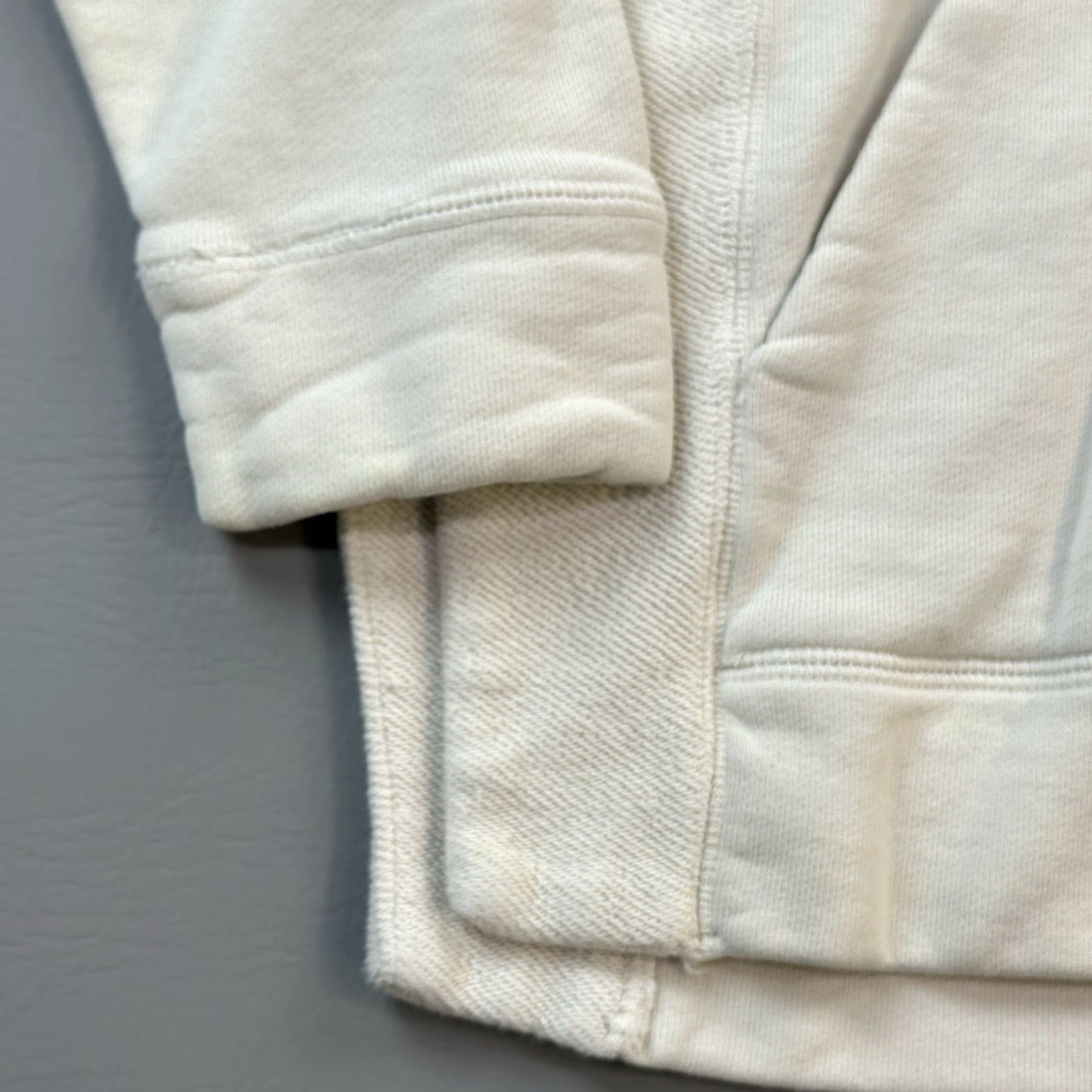 Jordan Brand Nike Jordan Sportswear Wings Hoodie Mens Small Beige Heavyweight Oversized Pullover Gym & Training 90s Retro Outdoor Pockets logo Brand: Jordan Size US S / EU 44-46 / 1 - 3 Thumbnail