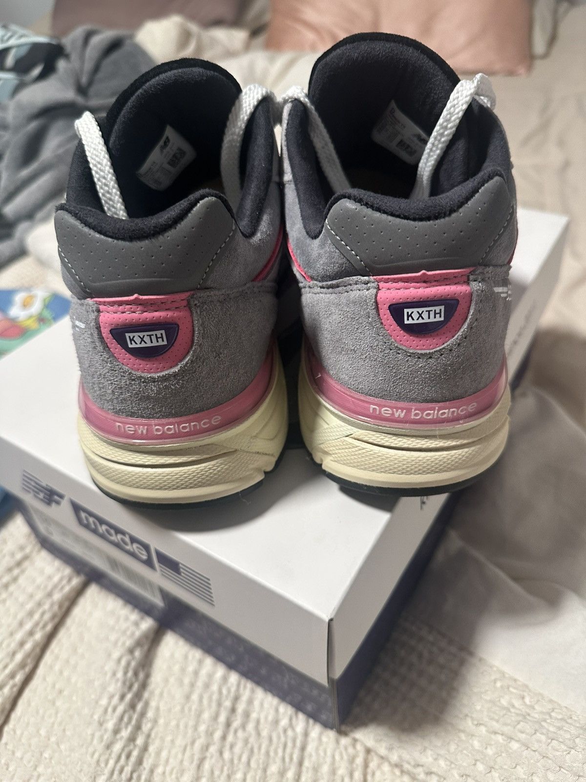 Kith × New Balance New balance 990v4 United Arrows & Sons Size US 10 / EU 43 - 3 Thumbnail