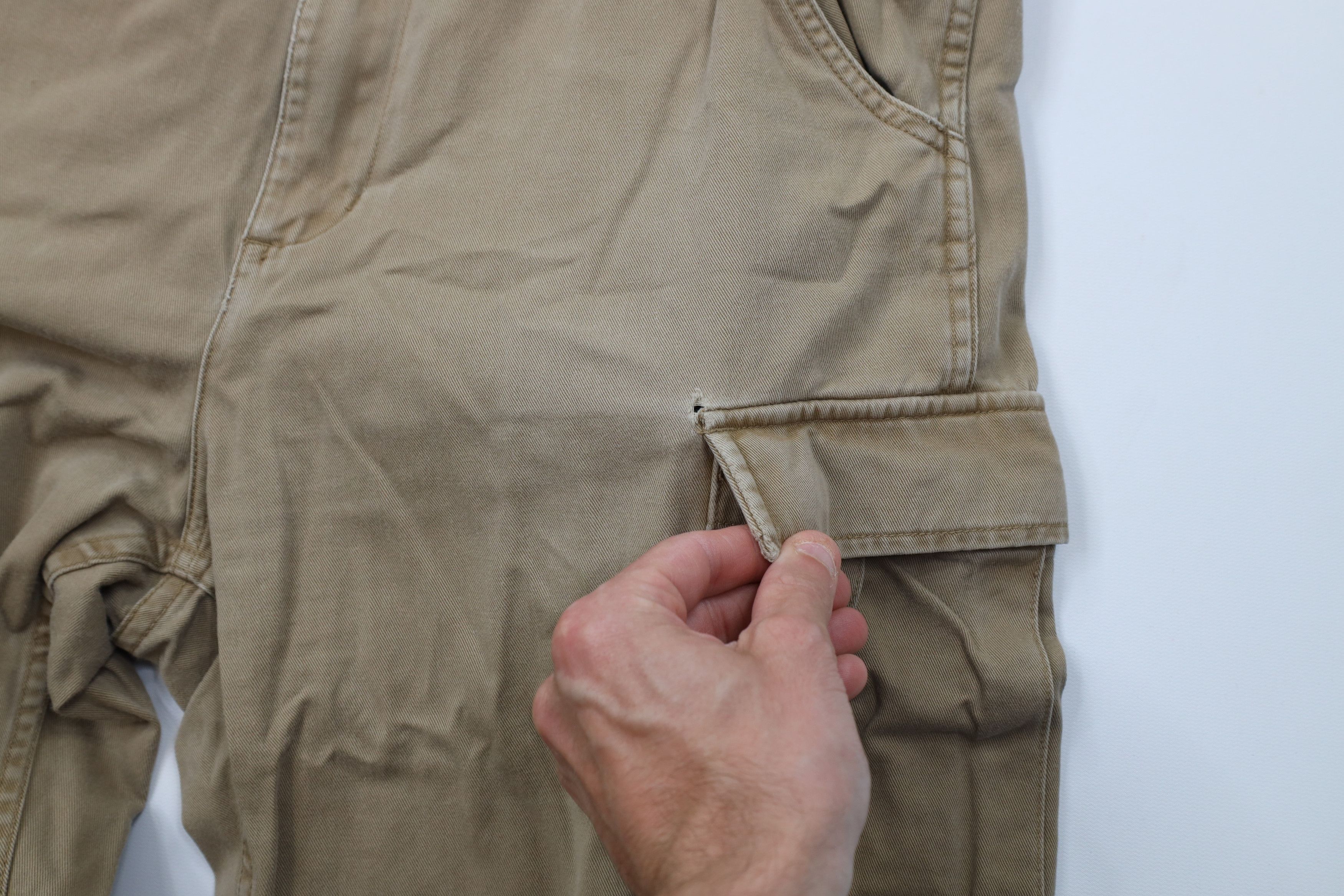 Cabelas Vintage 90s Cabelas Relaxed Wide Leg Cargo Pants Brown Size US 34 / EU 50 - 6 Thumbnail