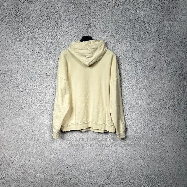 Balenciaga Balenciaga Hooded Beige Long Sleeve Sweatshirt Size US M / EU 48-50 / 2 - 2 Thumbnail