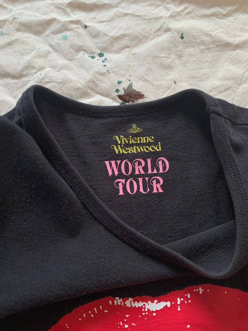 Vivienne Westwood Vivienne Westwood Red lips World landmark short sleeves Size M / US 6-8 / IT 42-44 - 4 Thumbnail