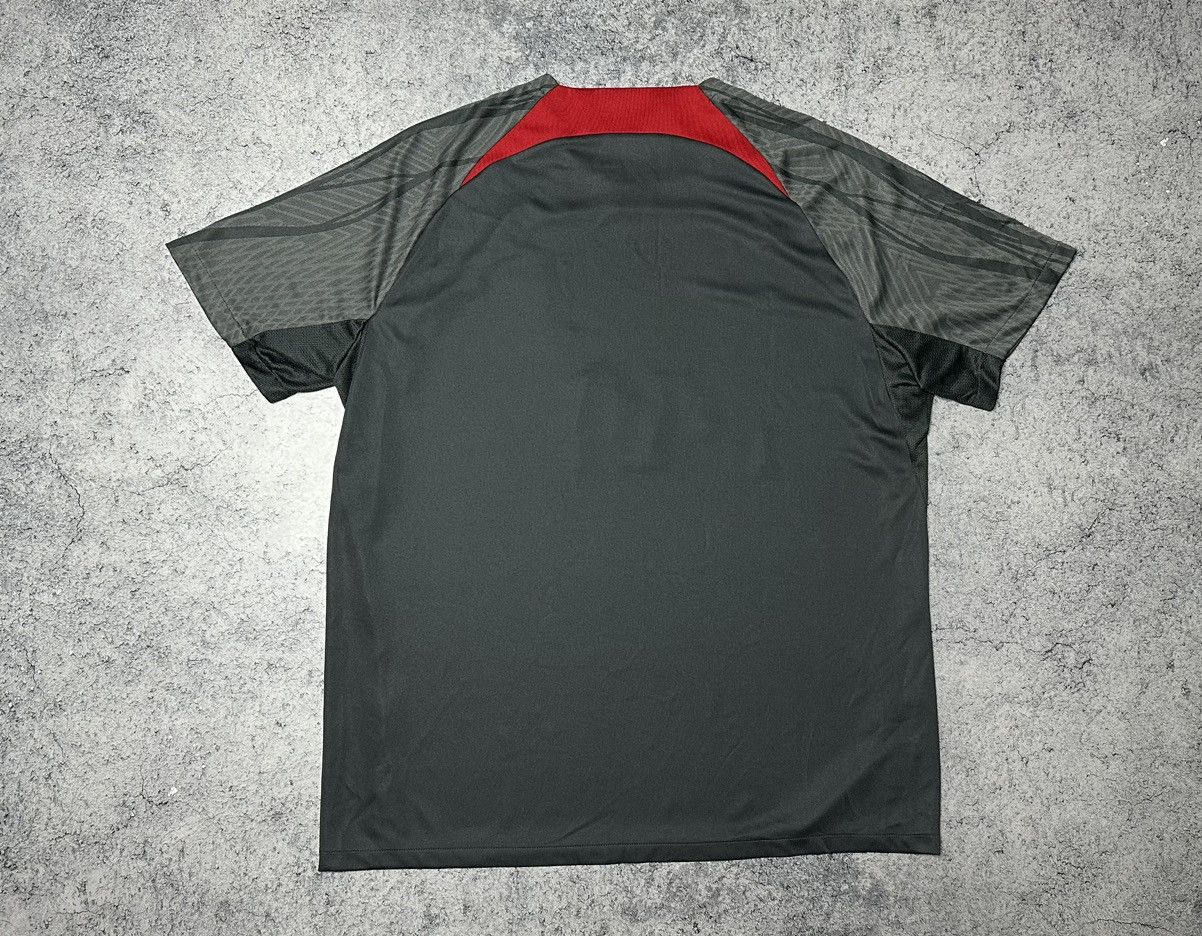 Nike Nike Liverpool 2023/24 Training Soccer Jersey Shirt Size US XXL / EU 58 / 5 - 8 Thumbnail
