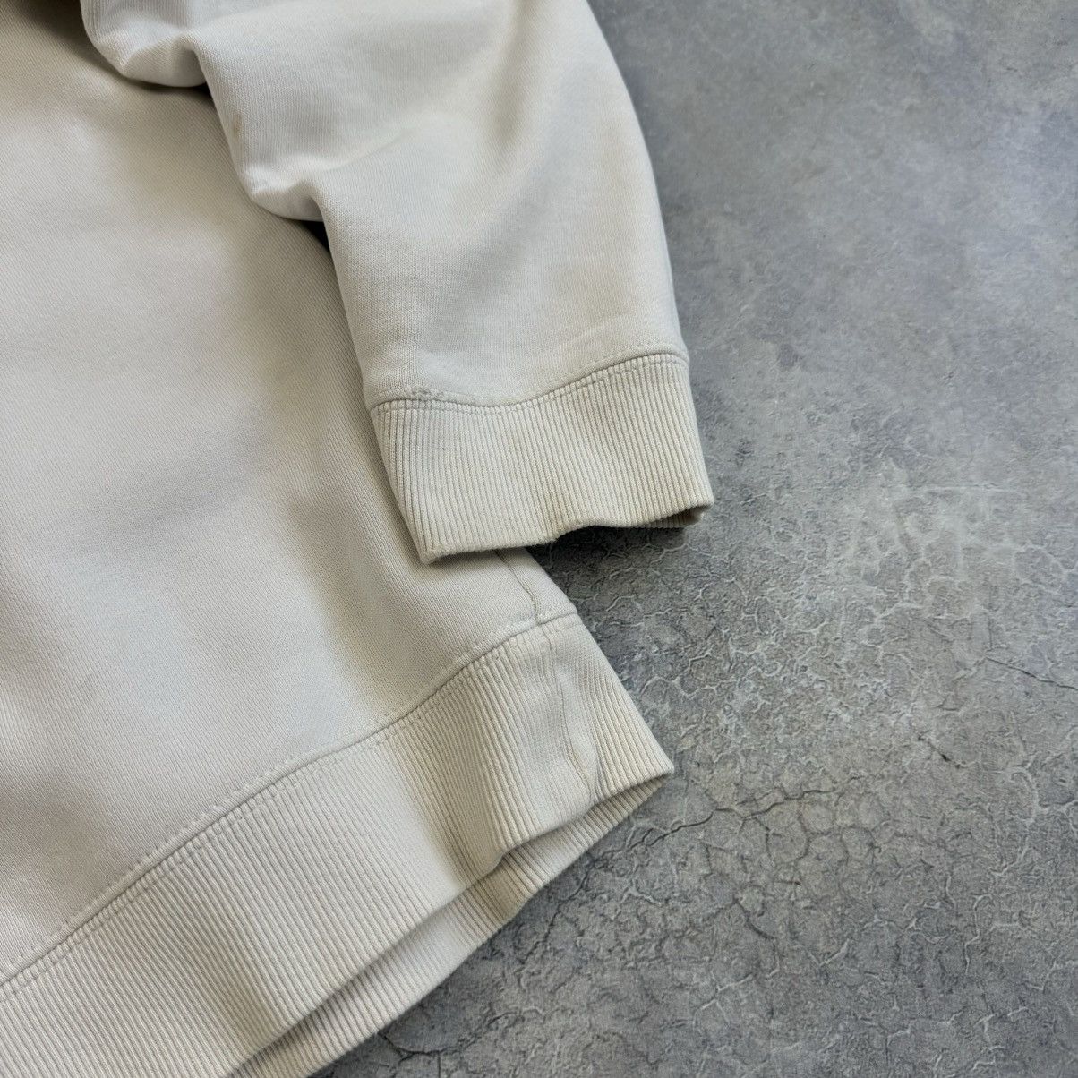 Stussy VINTAGE Y2K STUSSY FLAME 8 BALL BEIGE HOODIE Size US M / EU 48-50 / 2 - 10 Thumbnail