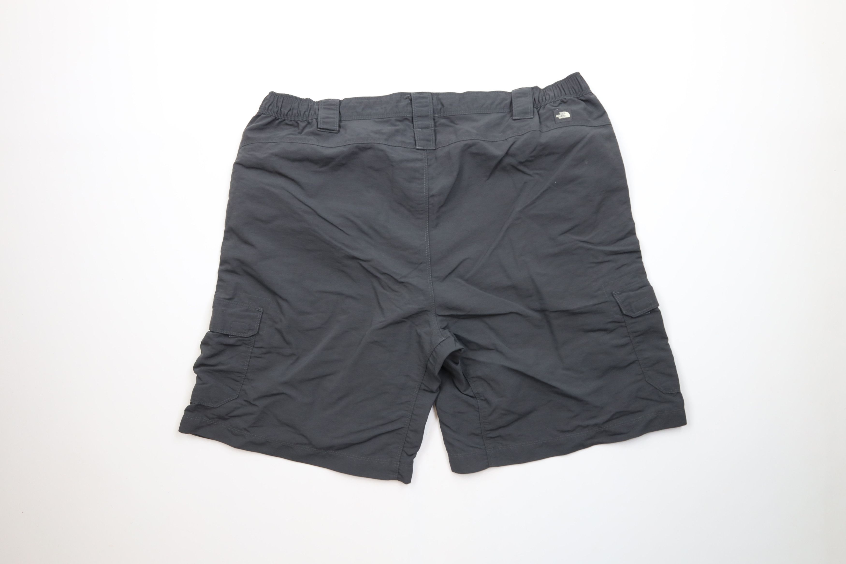 The North Face × Vintage Vintage The North Face Trekking Cargo Shorts Dark Gray Size US 36 / EU 52 - 8 Thumbnail