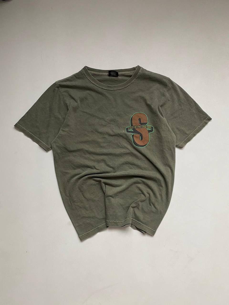 Stussy STUSSY RARE VINTAGE LOGO CREWNEAK T-SHIRT Y2K STREETWEAR Size US S / EU 44-46 / 1 - 1 Thumbnail