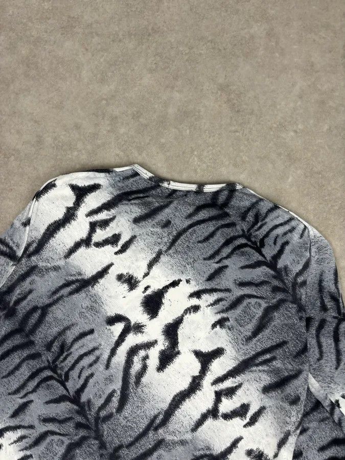 Roberto Cavalli Roberto Cavalli Grey Abstract Zebra Savage Print Longsleeve Size US S / EU 44-46 / 1 - 6 Thumbnail
