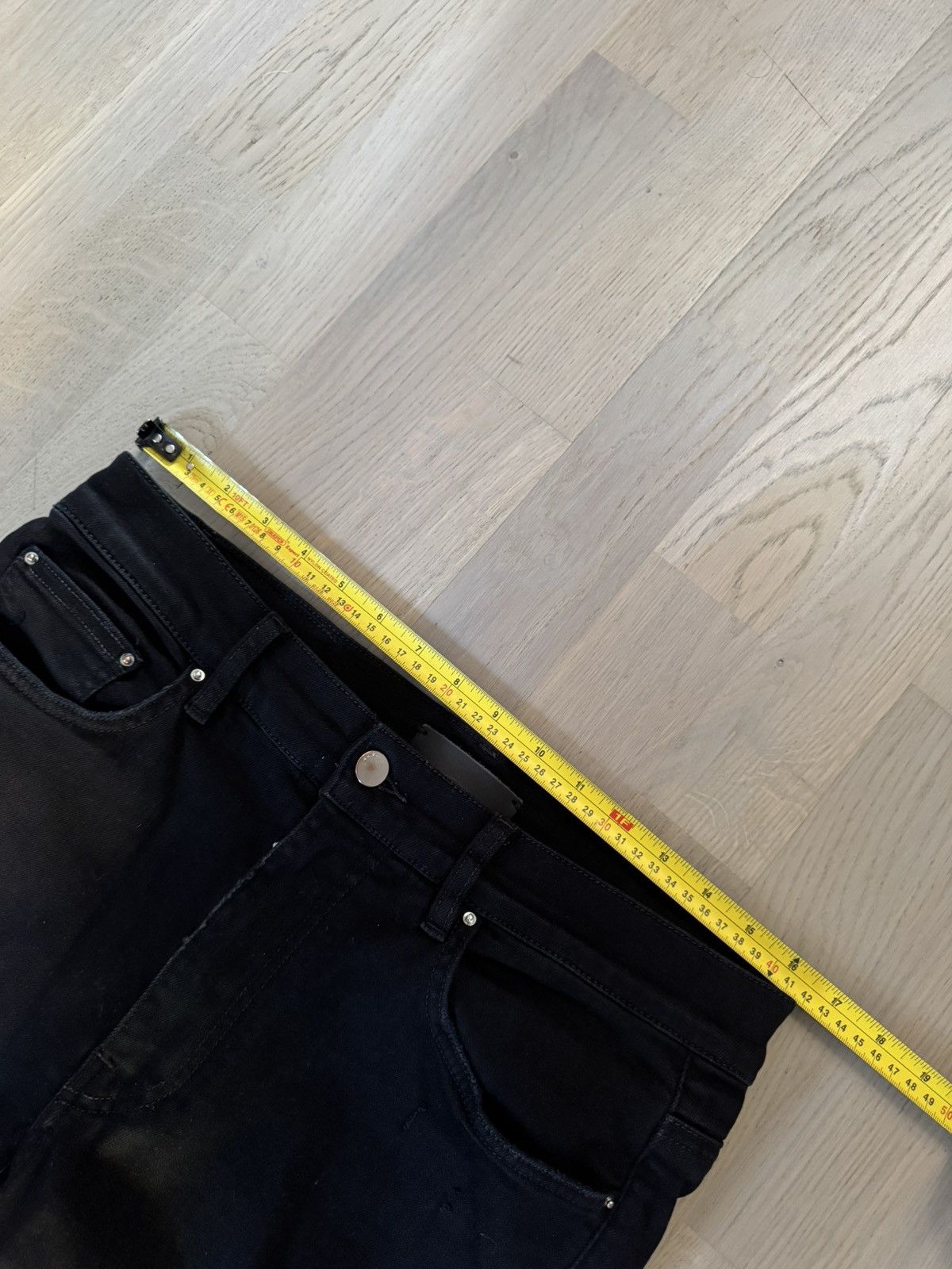 Amiri AMIRI jeans STUDY real tape measurements shown in photos Size US 32 / EU 48 - 10 Thumbnail