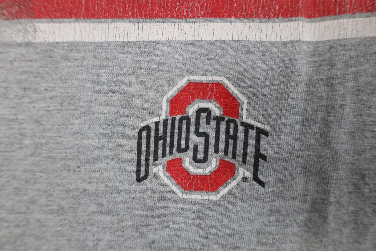 Nike Vintage Nike Swoosh Ohio State University Football T-Shirt Size US S / EU 44-46 / 1 - 6 Thumbnail