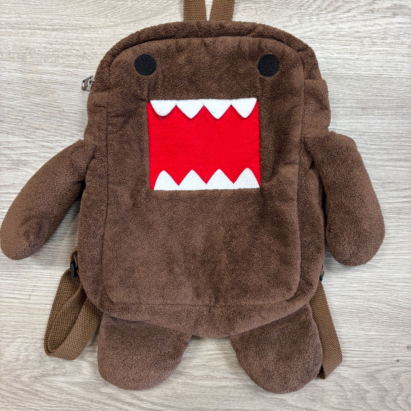 Vintage Rare VTG NHK-TYO Domo Kun Plush Backpack 16” 1 Pocket Brown Size ONE SIZE - 2 Thumbnail