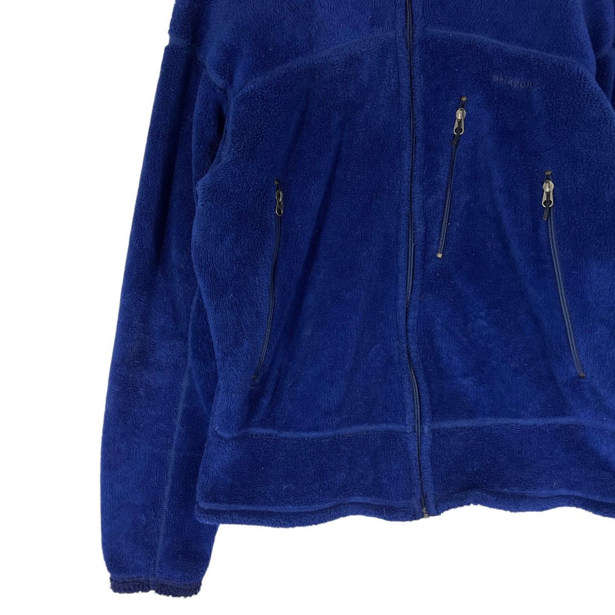 Patagonia Vintage Patagonia R4 Fleece Zipper jacket Made In Usa Size L Size US L / EU 52-54 / 3 - 4 Thumbnail
