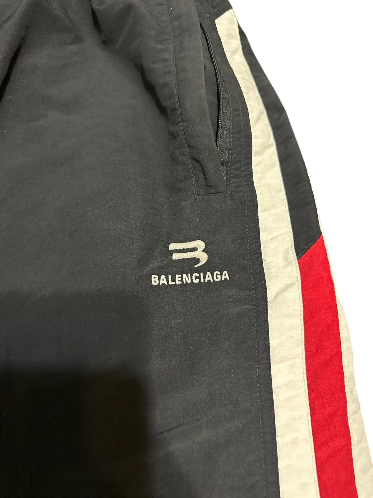 Balenciaga Balenciaga Sport B Baggy Trackpants Size US 34 / EU 50 - 2 Thumbnail