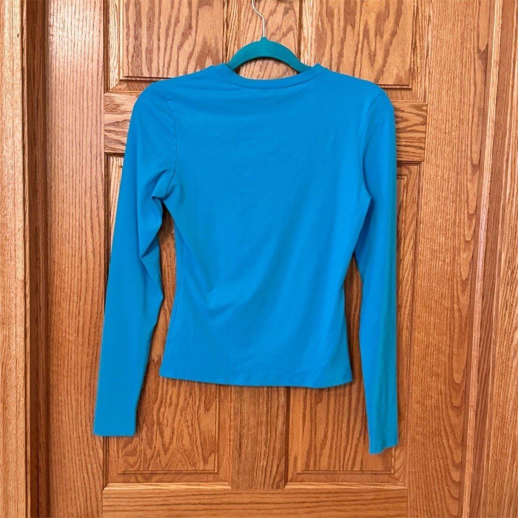 Other NWT Trendy Queen Top Womens Size M Blue Long Sleeve Crew Ne Size M / US 6-8 / IT 42-44 - 2 Thumbnail