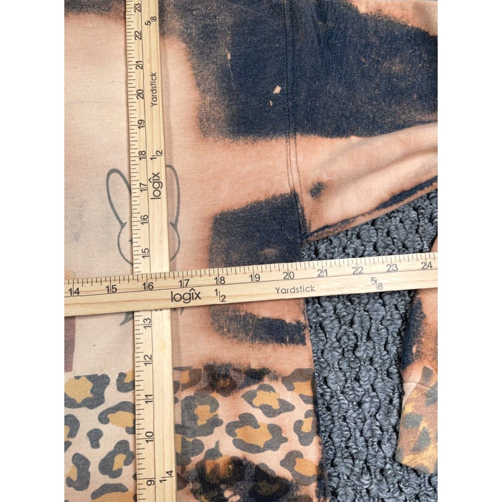 Hanes Bad Bunny Sweatshirt Crewneck Adult Medium Black Tie Dye Leopard Print Pullover Cotton Blend Hanes Shirt Men Size US M / EU 48-50 / 2 - 7 Thumbnail